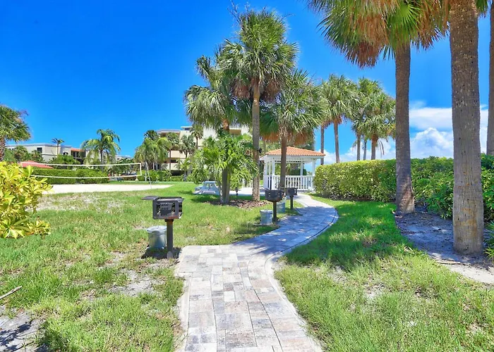 Land'S End 11-203 Beach Front - Premier